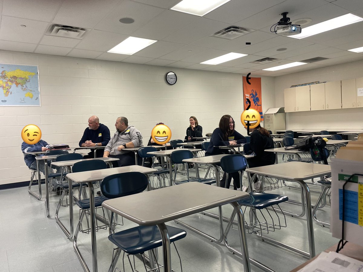 Mentoring at CEMS.  ⁦<a href="/StephaniHagerty/">StephanieHagerty</a>⁩ ⁦<a href="/Boone_County/">Boone County Schools</a>⁩ ⁦<a href="/CampErnstBlazer/">Camp Ernst Middle</a>⁩