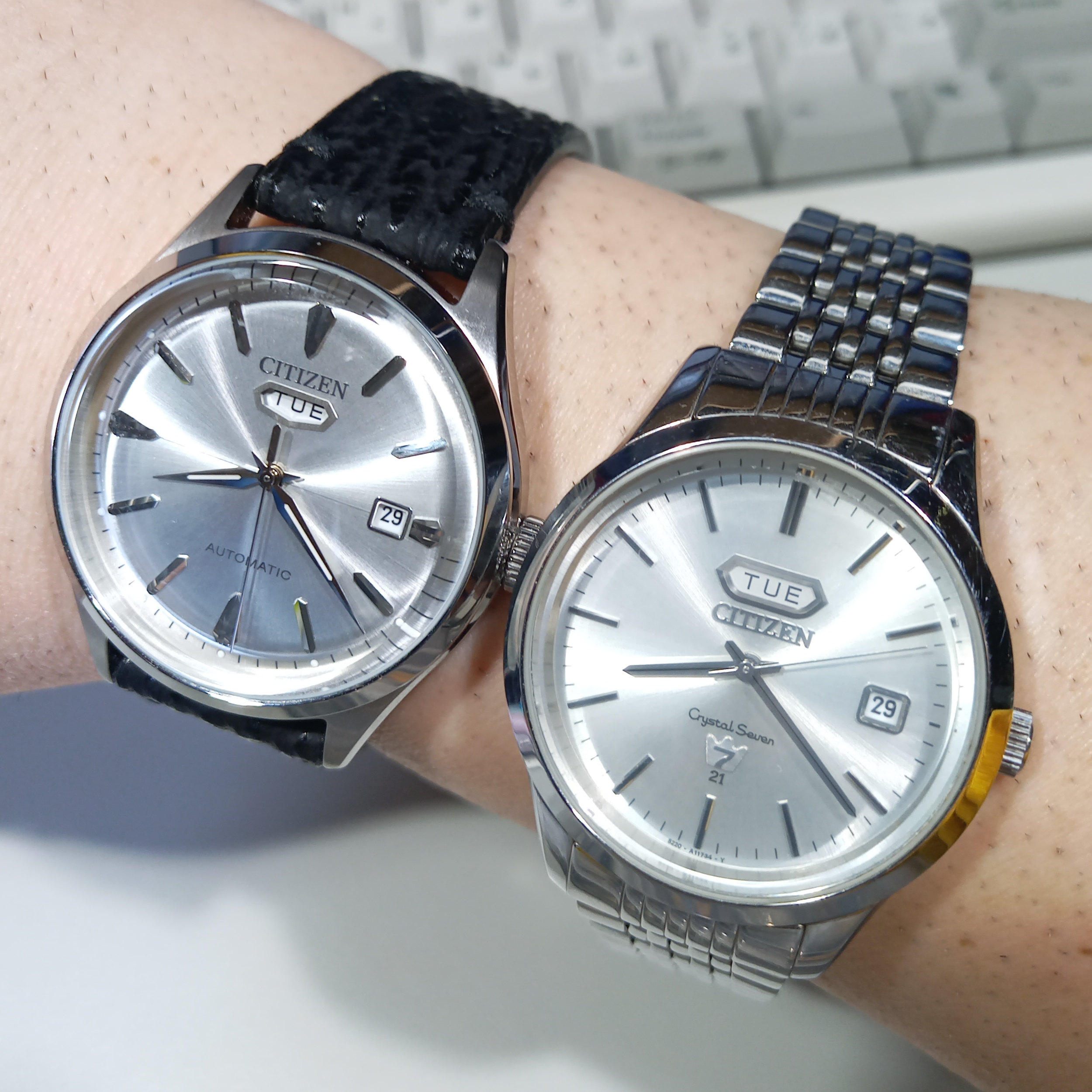 シチズンコレクション　レコードレーベル　クリスタルセブン　NH8390-89A 岡本時計店｜県内最大級の品揃え、長崎県長崎市のシチズン レコード