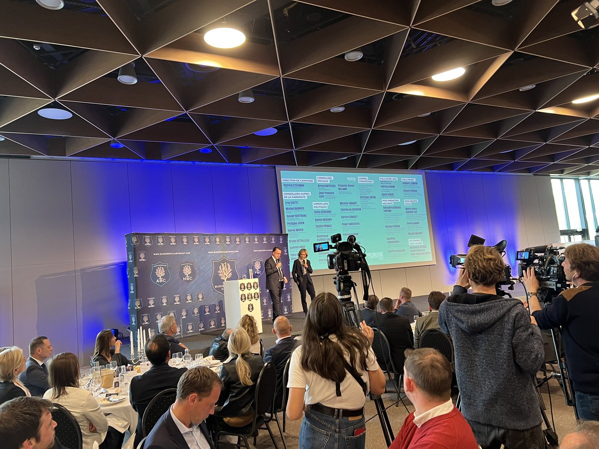 SebastienHuyghe's tweet photo. Excellente intervention de @vpecresse devant plus de 200 chefs d’entreprises dans le Nord #Pecresse2022 https://t.co/owhVYTtquk