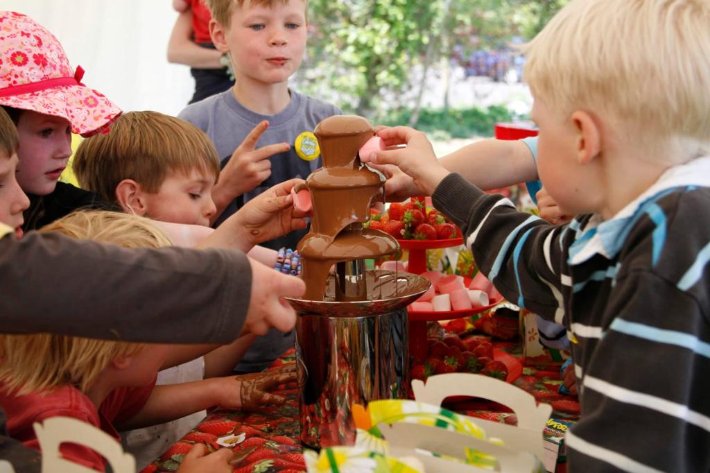 🎈Cairnie Birthday Parties🎈 
We’re delighted to now be taking bookings for this seasons birthday parties! 
For more information and to book, click the link (online booking only) ⤵️
cairniefruitfarm.co.uk/birthday-parti…