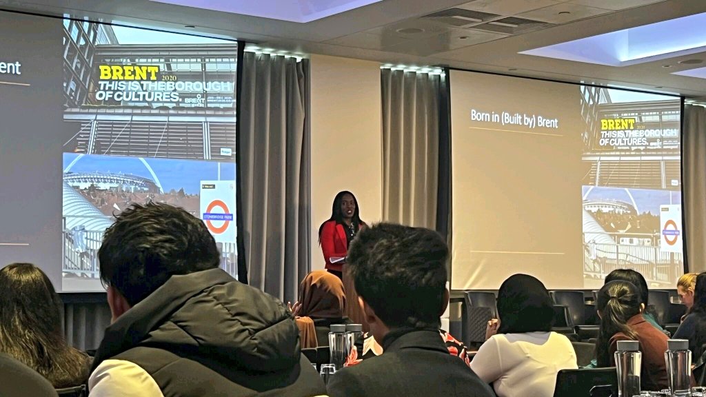 mokoro4's tweet photo. Representation Matters!!  
I'm beyond proud to stand as a change maker where I seek to make an impact! 
@brightnetwork DIVERSITY conference last week gave me an incredible platform to connect with diverse talent 
#DEIB #brightnetwork #equinix #representationmatters #changemaker https://t.co/SMHPV8qf2R
