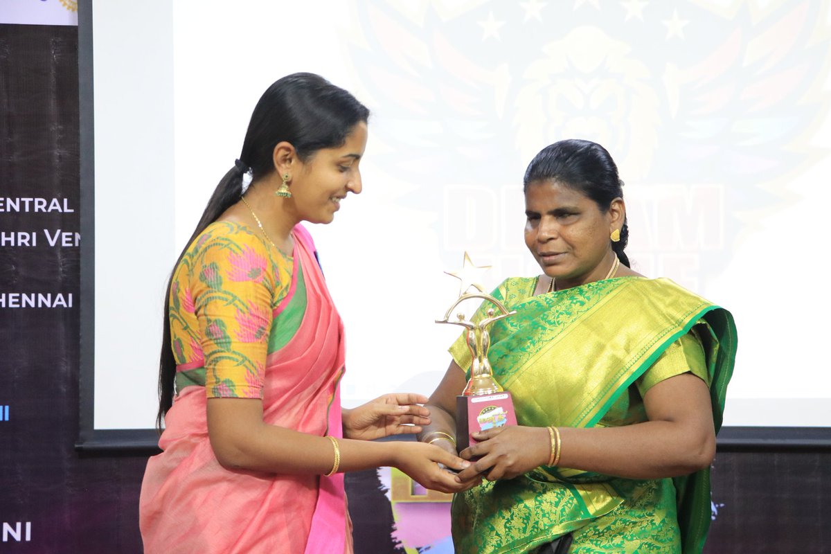 VidhaiVidhaipom's tweet photo. Empowered Woman, Empowers Women. It is an honor to have visited ISSM #chennai to felicitate Dr. Bhuvaneswari (Doctor) &amp; Mrs Shivashankari (Teacher) with #Manithi awards for an incomparable contribution to society. Thank you #Rotaract  for organizing this event. #womenempowerment https://t.co/1b88QKbXvt