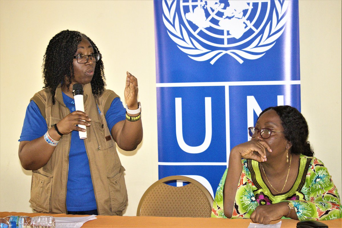 Happening Now!
#ExitMeeting w/ communities, government officials, private companies and council representatives after 2⃣ and half years of community engagements through the #MultiStakeholderPlatform to mitigate local conflicts in Moyamba and Pujehun districts.