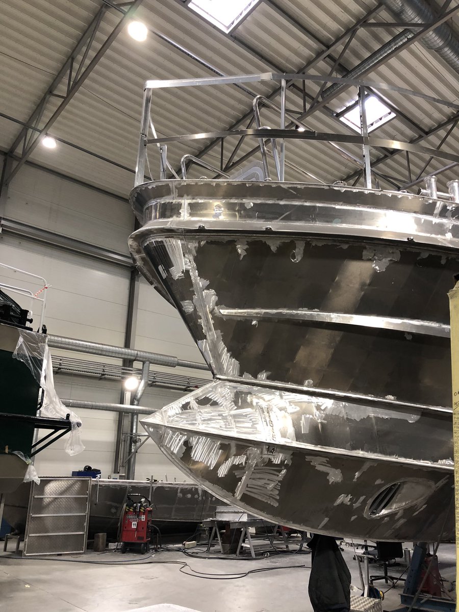 ozlem_canel's tweet photo. Great visit to Baltic Work Boats #shipyard https://t.co/AUVjlqdfFm together with @JansonsRaimonds @kadripedas @margot_roose - thank you Jüri Taal for the tour! BWB’s patented #Wavepiercinghulldesign #Saarema https://t.co/MCpnms3iDv