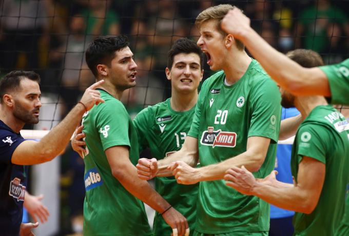 MadStoyan13's tweet photo. Η φώτο είναι από το φετινό #paomta 💚☘️😉
3,5 ώρες έμειναν για το παιχνίδι που αποτελεί ένα από τα μεγαλύτερα ντέρμπι της Ευρώπης ανάμεσα στους δυο Εξάστερους⭐️⭐️⭐️⭐️⭐️⭐️.
Καλή επιτυχία στη Μακάμπι στη συνέχεια της Ευρωλίγκας 💚🏀.
#paobc #macab https://t.co/wqIUlUzVom
