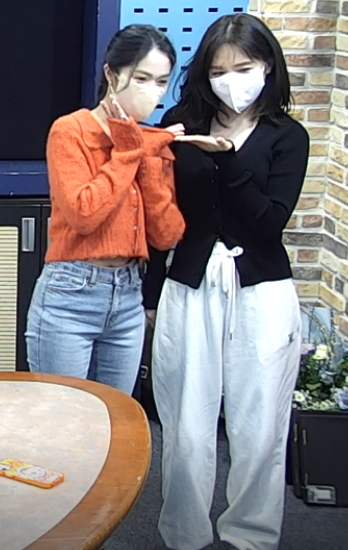 rv_jorim's tweet photo. 🐹🤝🐹 https://t.co/sfeQWMkzzd