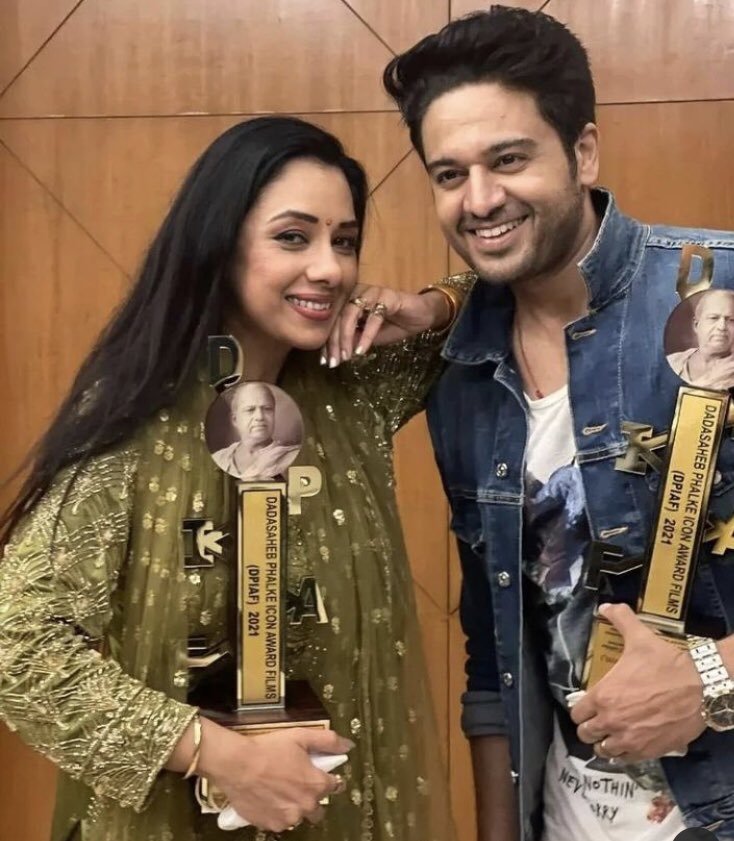 smallmethebest's tweet photo. Congratulations!!!

#AnujKapadia #Anupamaa #Anupama #MaAn #AnujKiAnupamaa #AnujkeBarati #WeMissAnujKapadia https://t.co/yLaYvWNiJa