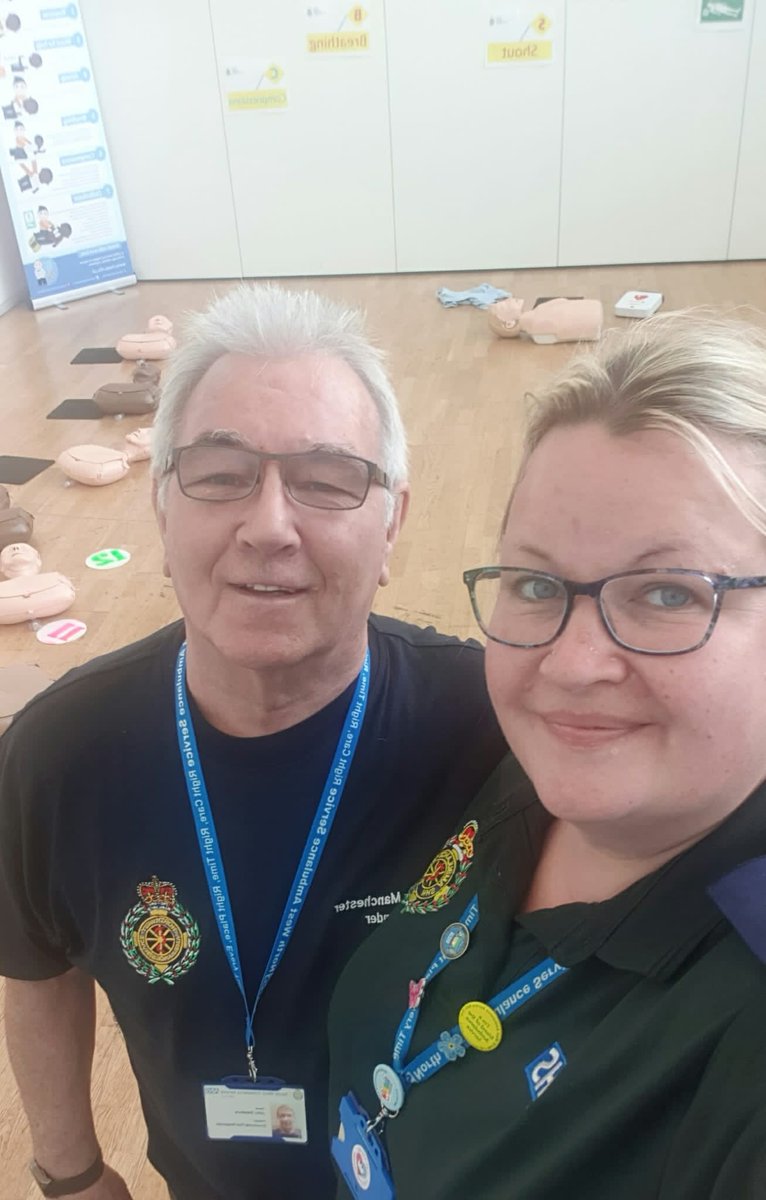 GM Community Resuscitation Team (@nwamb_jocrt) on Twitter photo Another day of #CPR and #AED training at the <a href="/mahdloyouthzone/">Mahdlo Youth Zone</a>
#futurelivesavers
#DRSABC
#crucialcrew
<a href="/NWAmb_Davidmc/">David McNally</a> Another day of #CPR and #AED training at the <a href="/mahdloyouthzone/">Mahdlo Youth Zone</a>
#futurelivesavers
#DRSABC
#crucialcrew
<a href="/NWAmb_Davidmc/">David McNally</a>