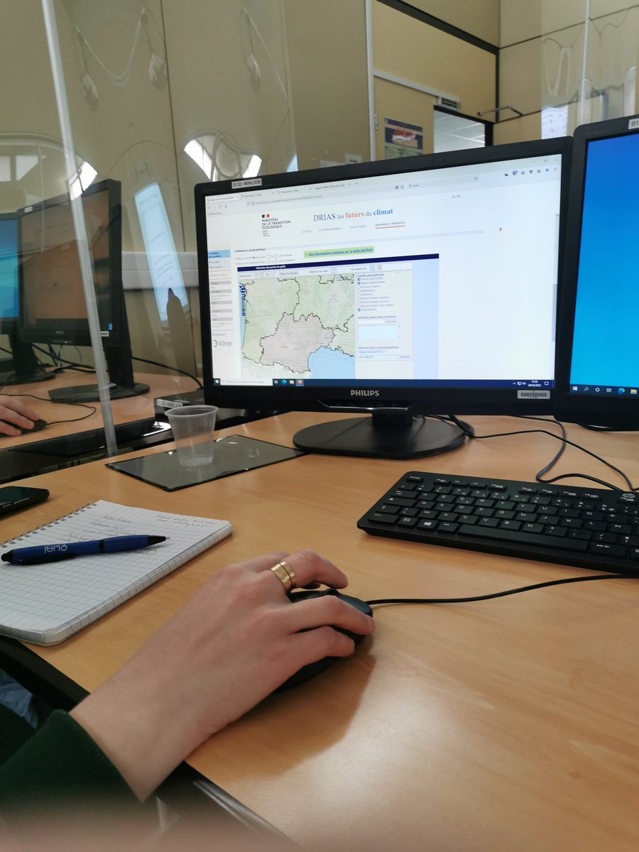 Visite <a href="/meteofrance/">Météo-France</a> pr prendre en main le portail DRIAS, les futurs du climat, dans le cadre du PREAC <a href="/DAACToulouse/">DAAC Toulouse</a> "Sciences et société". Des ressources pédagogiques intéressantes pour <a href="/QuaiDesSavoirs/">Quai Des Savoirs</a> 😉