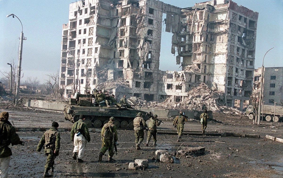 Defense of Ukraine on Twitter: "Grozny, Chechnya in 2000 and Mykolaiv,  Ukraine today. If evil goes unpunished once, it returns 100 times worse.  #StopRussianAggression https://t.co/VX5poJ7WSa" / Twitter