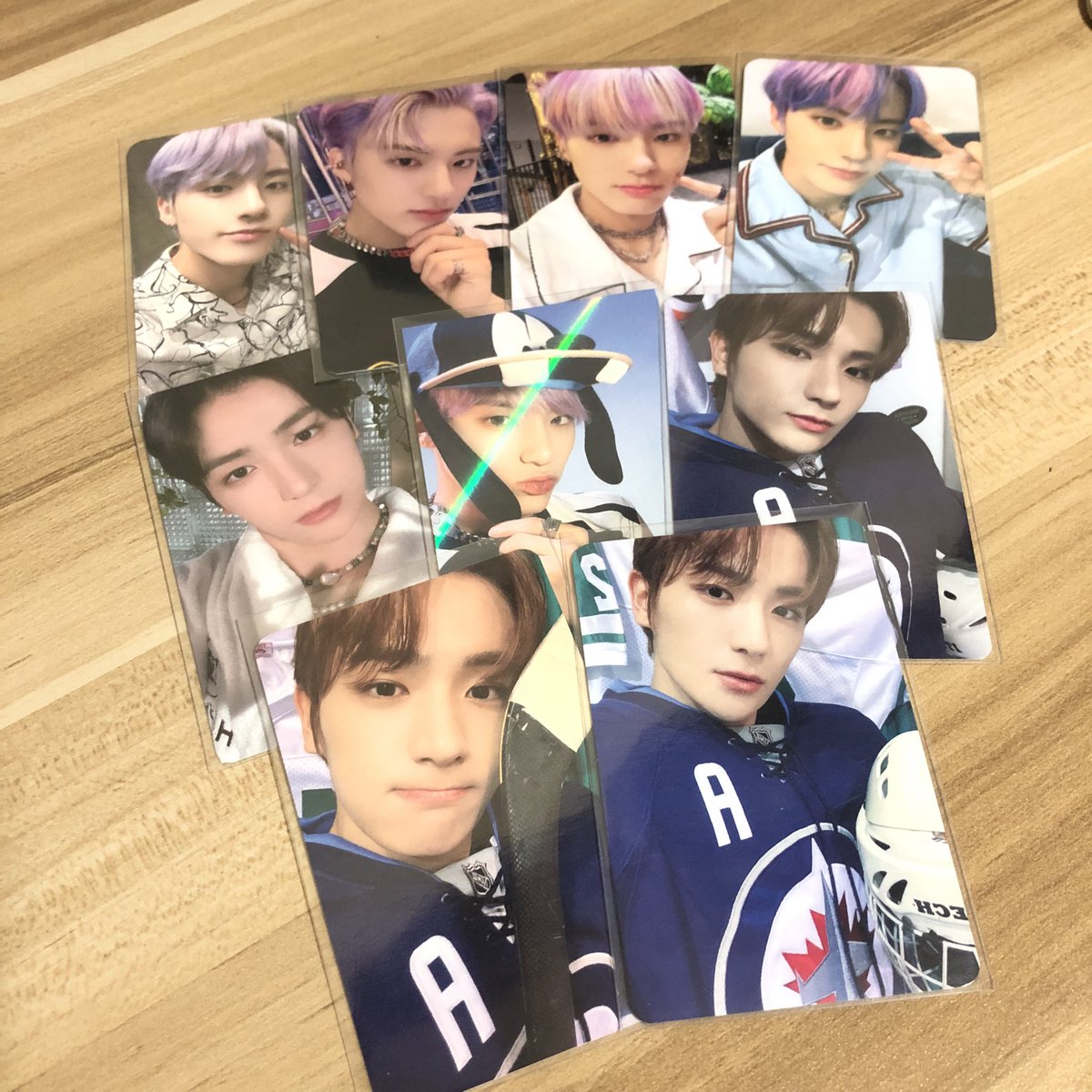 syjmart's tweet photo. wts lfb the boyz ph

eric &amp; hyunjae photocards — ₱1,700 SET

— no price breakdown
— can ship individually 
— 5 days reservations 
— mod: ggx &amp; sco

## eric hyunjae season’s greetings 2022 sg2022 thrill-ing mymusictaste mmt makestar 1 3 mihwadang music spot ph https://t.co/FAkZa9Jxxy