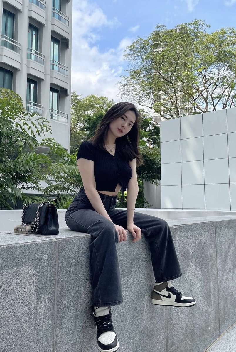 看到私信里很多有素质的留言, 感激不敬, 恕我无法一一回复

这么久没上来还是和各位报备一下，主要是忙

在此附上3张来报答长久以来的支持
欢迎重口留言

#曝光女友 #出卖女友 #分享老婆 #反差婊投稿 #反差人妻 #婊子 #骚货老婆 #淫荡少妇 #淫妻癖 #人妻婊 #大奶老婆 #淫荡人妻 #母畜 #肉便器 #辱骂 https://t.co/huZPaX3zwu