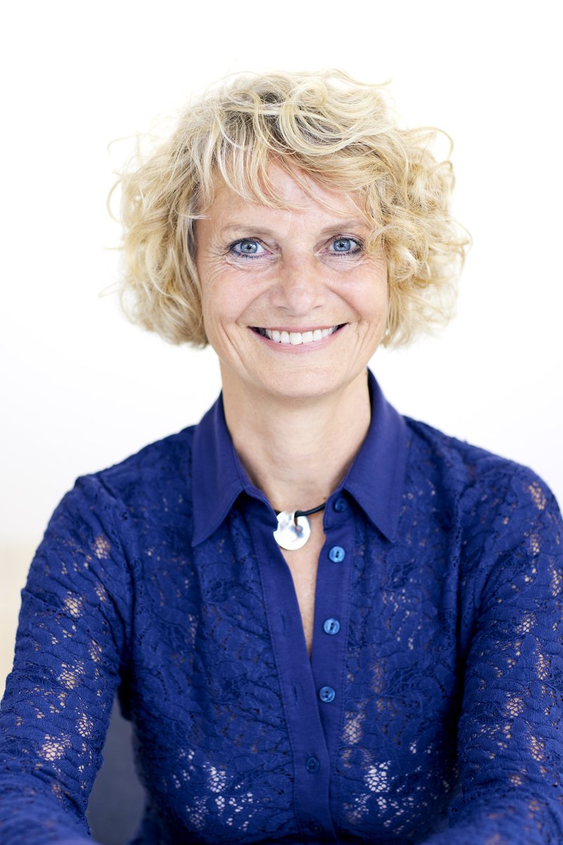 IFW (Institute for Financial Wellbeing) (@ifwellbeing) on Twitter photo Our new Vice-Chair @RuthSturkey Non-Executive Director of <a href="/paradigmnorton/">Paradigm Norton</a> will be acting as our Host and MC for our Annual Conference #Invest in #Wellbeing" on 25th May. Join her & several inspirational speakers at <a href="/BristolDoyle/">The Bristol</a> Book your ticket now! initiativeforfinancialwellbeing.org.uk/ifw-annual-con… Our new Vice-Chair @RuthSturkey Non-Executive Director of <a href="/paradigmnorton/">Paradigm Norton</a> will be acting as our Host and MC for our Annual Conference #Invest in #Wellbeing" on 25th May. Join her & several inspirational speakers at <a href="/BristolDoyle/">The Bristol</a> Book your ticket now! initiativeforfinancialwellbeing.org.uk/ifw-annual-con…