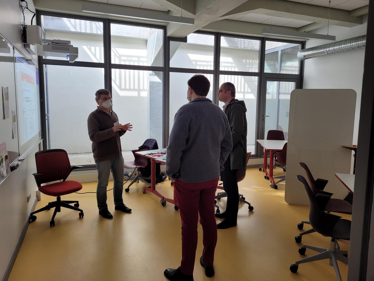 LeCnam's tweet photo. #Inauguration 🎓 Le Cnam Paris et la Direction Nationale du Numérique ont inauguré de nouveaux espaces de #formation au service de l’#innovation #pedagogique ! La prochaine inauguration d’espaces aura lieu le 31/03, de 12h à 14h. @LearningLabNet @LeCnamDN1 https://t.co/GJ6IVRsuyI