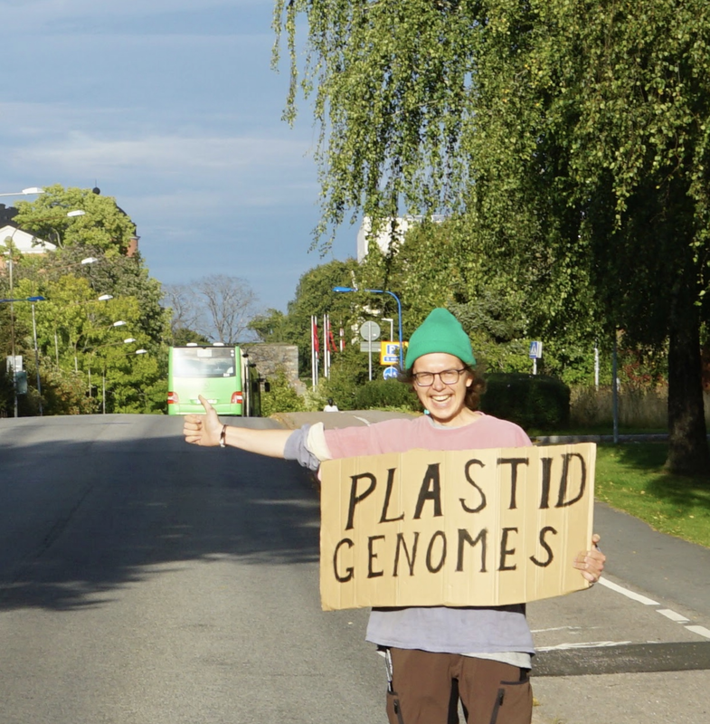 SystBio_UU's tweet photo. Do not miss out on #SystBioSeminar tomorrow at 2pm. Thomas Huber who has visited the @fburki lab will present his MSc work on plastid genomes. PM for zoom link. https://t.co/iQ5d2598Kv