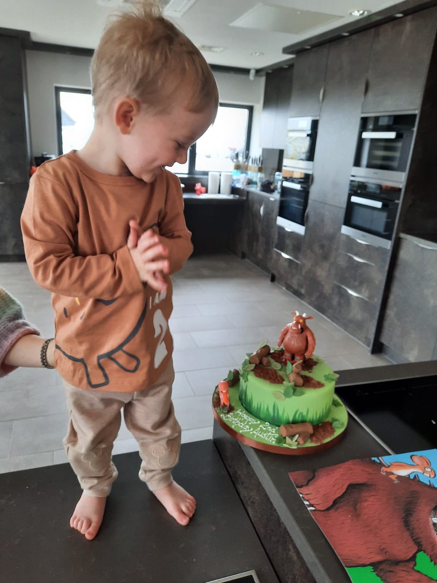 Hambofoundation's tweet photo. One of the younger members of Team Hambo is celebrating turning TWO at the GBL Centre today, whilst his Dad is busy with our team in the gym 🤩🎂🥳 #getbusyliving https://t.co/qDi1yLhNCw