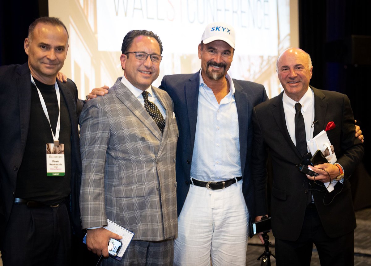skyxplatforms's tweet photo. So great to be at the 2022 Wall Street Conference in Palm Beach! Great discussions by a panel that included Daniel Haudenschild, Marc LoPresti, Jon Najarian, and Mr. Wonderful Kevin O’Leary. Love the SKYX hat!
@MXLESQ @jonnajarian @kevinolearytv
$SKYX #SkyTechnologies https://t.co/0dnFjXJgvs