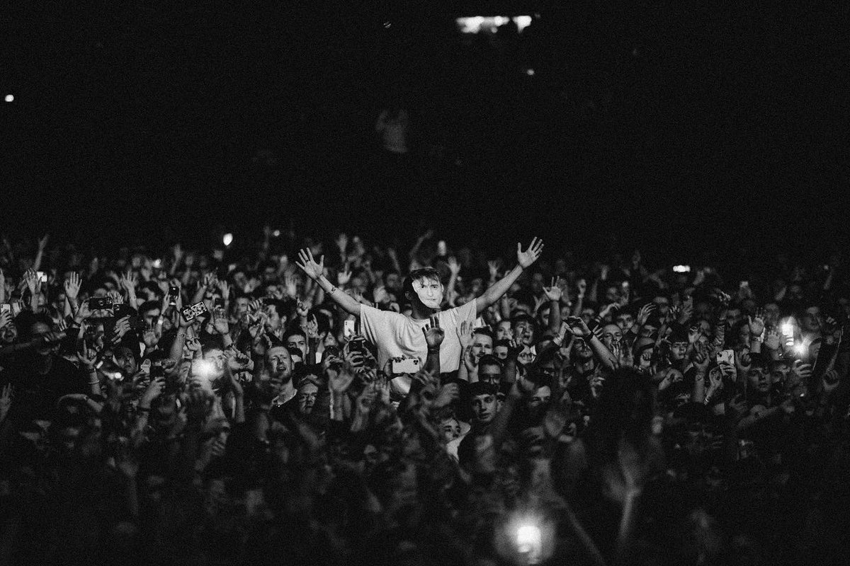 samfendermusic's tweet photo. Big love Birmingham ❤️ what a night! X https://t.co/Dt8iFlijhg