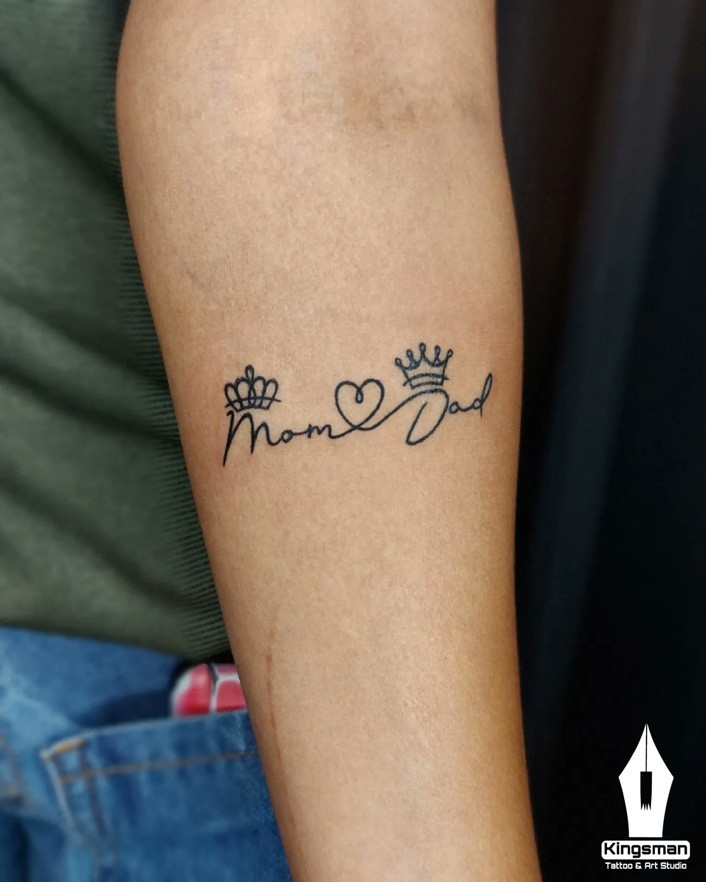 These tattoos will reflect the love and gratitude that the child has for their parents. Let\'s watch these meaningful works of art!