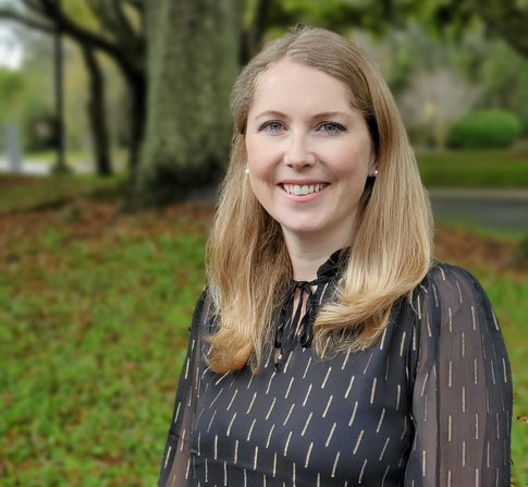 Hi, my name is Jana Breburdova, Associate Director of Continuing Education Programs. I am a “triple knight” so I have both my BA and my MBA from UCF and I have worked here for almost 16 years. Join me for a typical day at UCF Continuing Education. #facesofdigitallearning