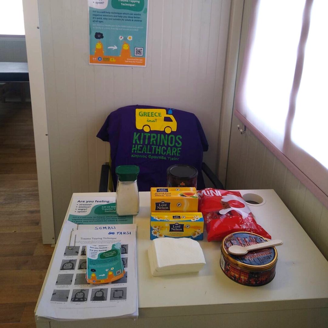 TeamKitrinos's tweet photo. We are pleased to announce that our team alongside 'MDM - Greece' have now begun offering drop-in #TTT / #traumatapping sessions to #refugees and NGO actors in Camp Mavrovouni (AKA Moria 2.0). Learn more: https://t.co/rRdN14h9mi https://t.co/IJcewxuAEt