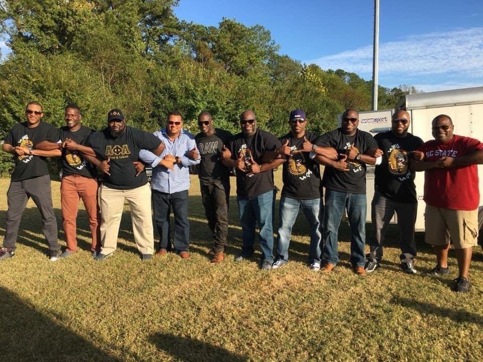 DrCarlosGrant's tweet image. “GOODWILL is the monarch of this house. Men, unacquainted, enter, shake hands,exchange greetings, &amp;amp; depart friends. Cordiality exists among all who abide within…”

25 years later, the 14 Disciples Of The Sphinx are still strong!
Happy Alphaversary LBs.
#BetaDelta #Spring97 #SCSU