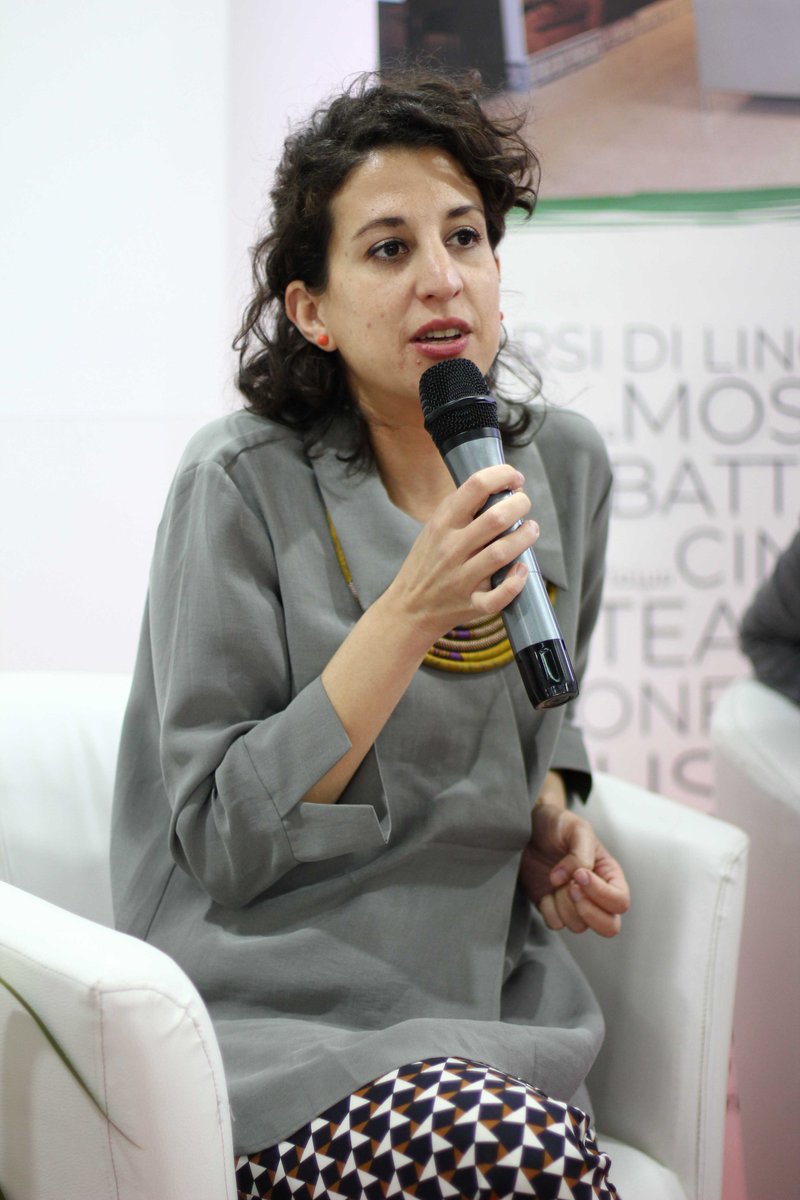 DigitalSila's tweet photo. جيوليا كريتشي تتناول موضوع الحوار الثقافي بين الضفتين أمام جمهور #سيلا_2022
Giulia Crisci évoque devant le public du #Sila_2022 son projet artistique Sicile-Afrique du nord https://t.co/J0VDQZds6f