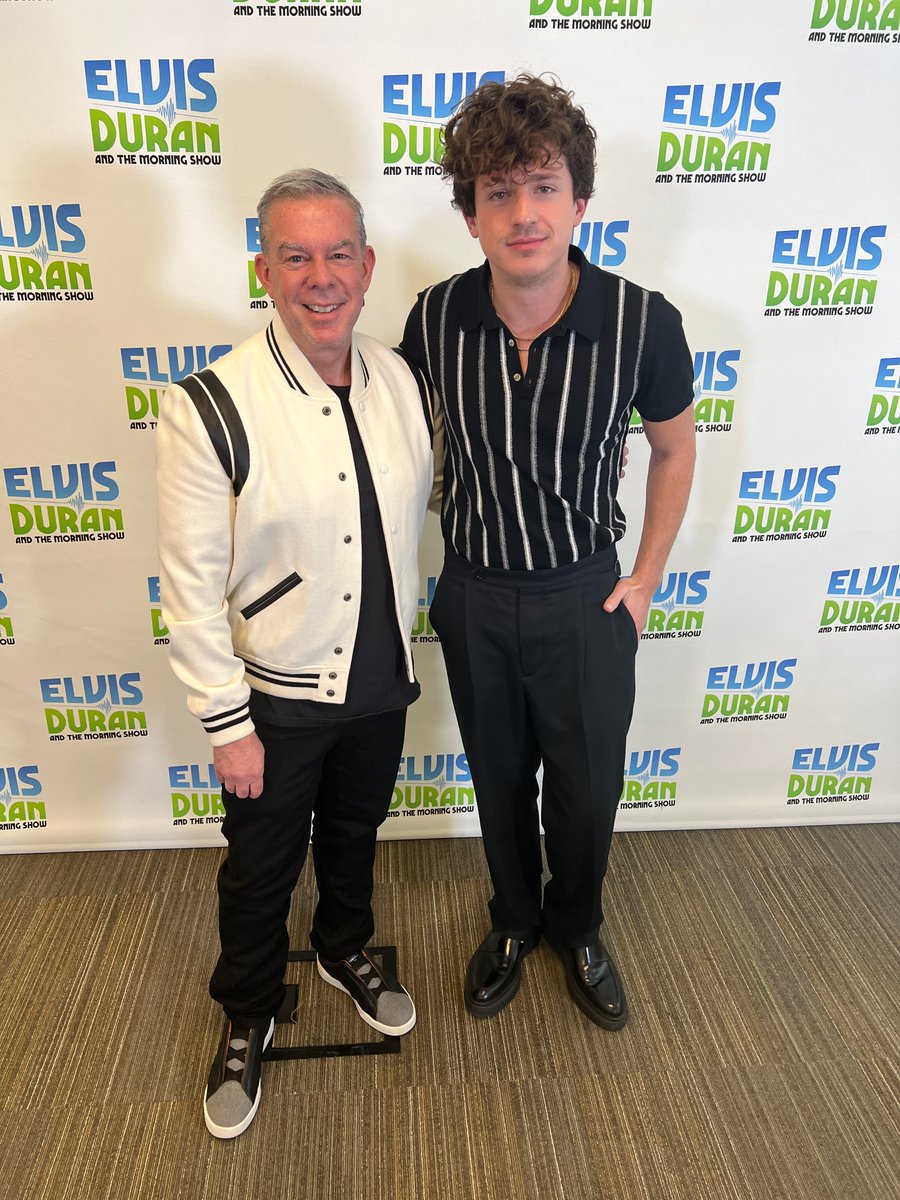 elvisduran's tweet photo. Gotta love all things @charlieputh! His performance of "Stay" was ✨✨✨ https://t.co/dPcrNYeUY5