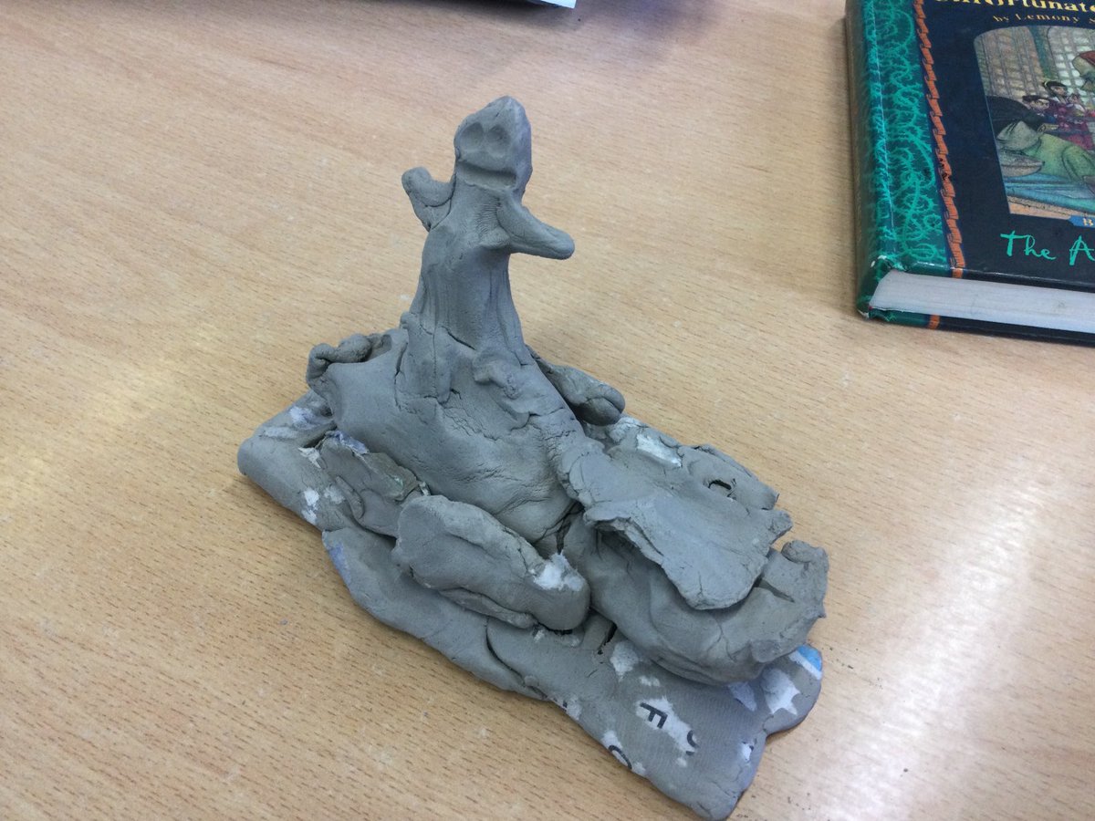 LarkHallPrimary's tweet photo. #lhwaterloo making adverts for #enterpriseweek #clayart #lhua #lhcomputing #lhuecl https://t.co/1JOQX9H4ve