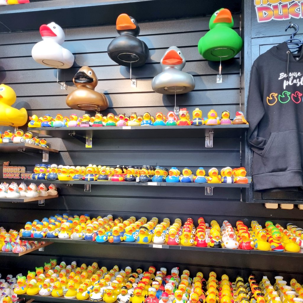 AnnaDelAire's tweet photo. #DuckStore #Amsterdam #Travel https://t.co/CRvnwGix8W