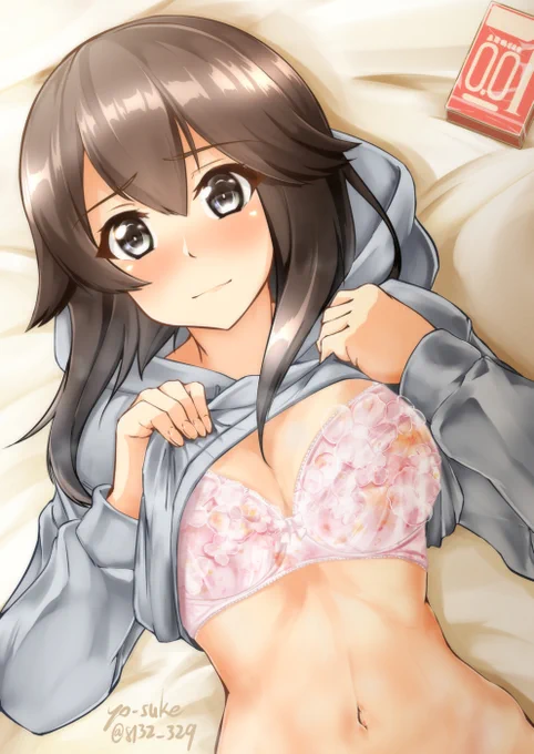 速吸と宅飲み、そして……
#艦これ #速吸 