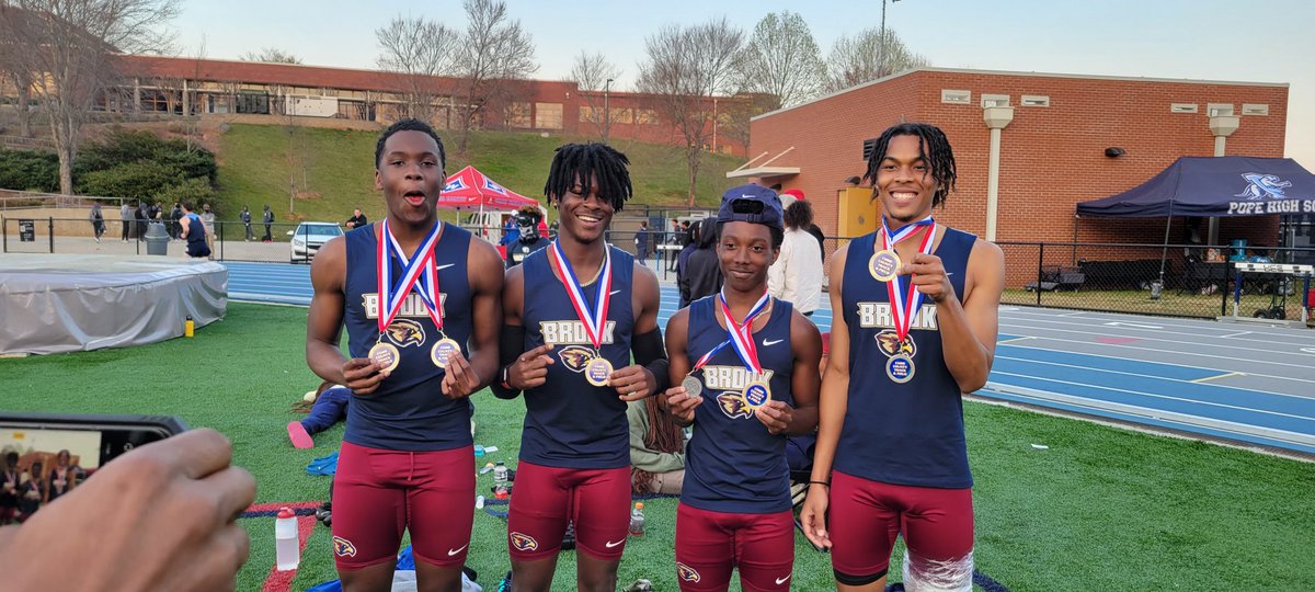 Dmitri Bryant tweet media