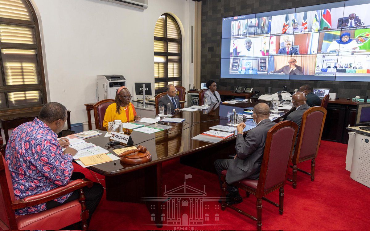 StateHouseKenya's tweet photo. 1/3 The Democratic Republic of Congo (DRC) was on Tuesday officially admitted into the East African Community (EAC) during the 19th Extra-Ordinary Summit of the EAC Heads of State and Government chaired by President Uhuru Kenyatta virtually.

Read more: https://t.co/OQnaEPoQcG https://t.co/JFIUwq5kZo