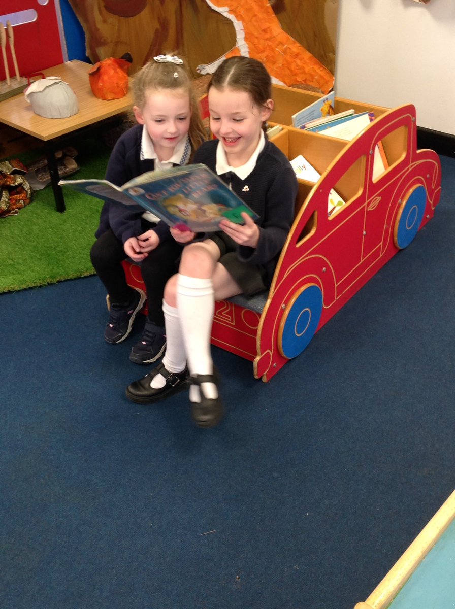 fletcher_fs's tweet photo. @wild_bank Foundation stage have loved reading stories to each other this afternoon. @trustvictorious https://t.co/8vgYcgj92O