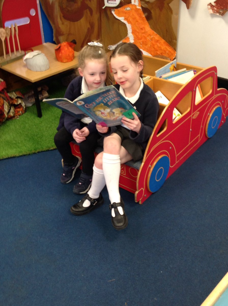 fletcher_fs's tweet photo. @wild_bank Foundation stage have loved reading stories to each other this afternoon. @trustvictorious https://t.co/8vgYcgj92O