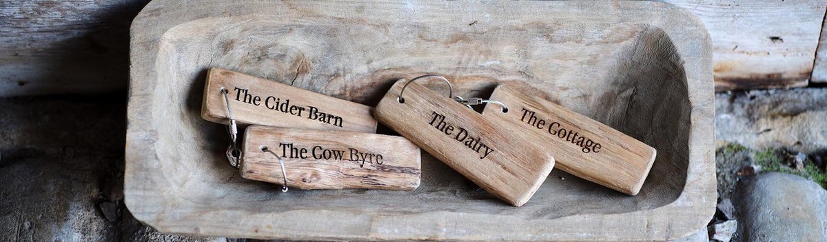 Sleeps12 tweet media