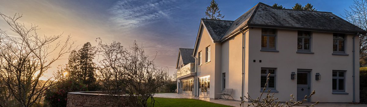 Sleeps12 tweet media