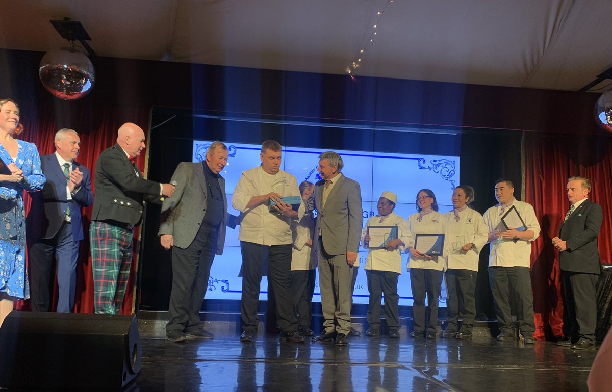 Congrats to the #COP26 team &amp; MCGB Graham Singer, Culinary Director <a href="/compassgroupuk/">Compass Group UK & I</a> for the 
Outstanding Achievement Award &amp; The Peter Jukes Fellowship Award #MCGBAnnualLunch