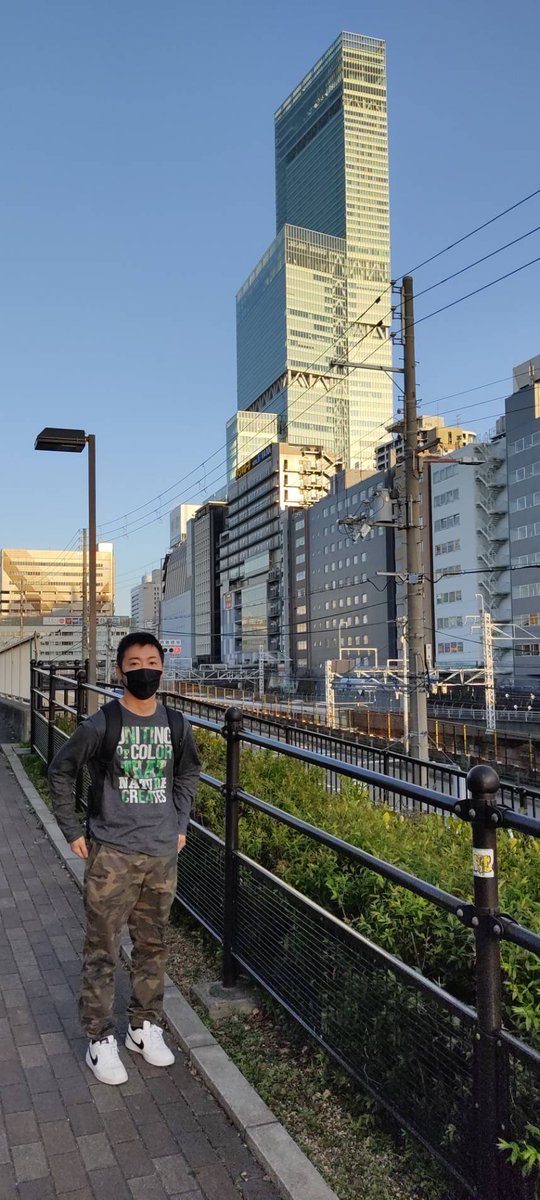 RYU0807's tweet photo. この写真だとなんか身長高く見える気がする
（162cmしかありませんw） https://t.co/suU6kPs72u