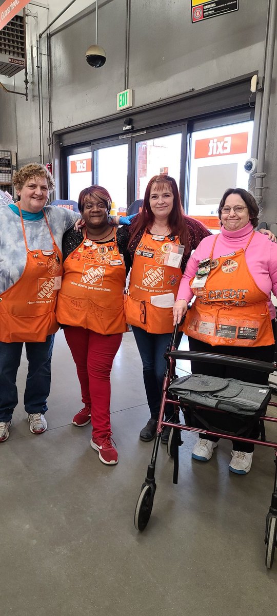 Amber Anderson tweet media