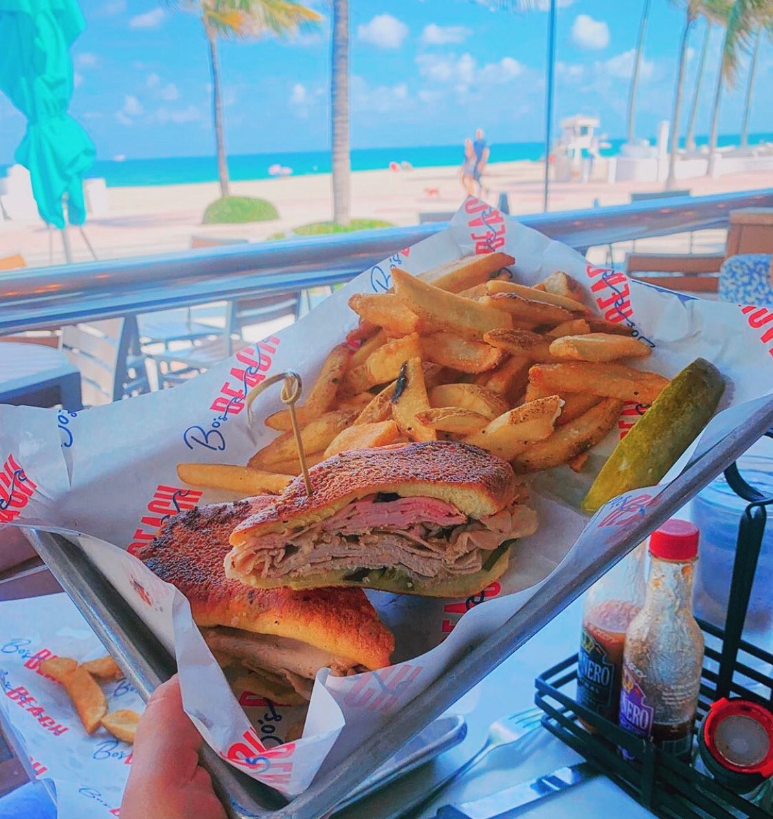 bosbeach's tweet photo. Have you tried our Midnight Cuban Sandwich?
🍹☀️🌴

#bosbeach #openairdining ##beachviews #oceanviews #florida #fortlauderdalebeach #ftlauderdalebeach #fortlauderdalefoodies #fortlauderdaleeats #hellosunny #everythingsbetteratthebeach https://t.co/ZRvzD3y8BG