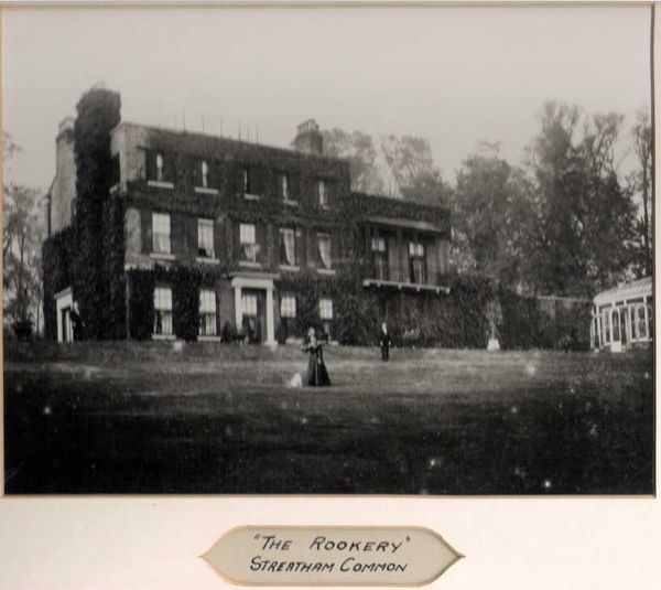 SocStreatham's tweet photo. #OTD 29th March 1821 James Hill was born. He lived at "The Rookery"
Tobacco Manufacturer, his wife Jane, a daughter and 7 domestic staff. The Census records a Butler, Cook, Lady's maid, 2 housemaids, a Nurse and a footman.
#StreathamHistory #Spinet #TobaccoMaker #Rookery https://t.co/9UXBTOxrQ5