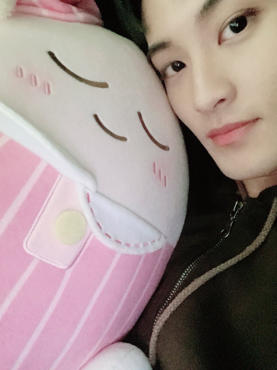 mkIarchive's tweet photo. [220329] 💭 https://t.co/AFdwxacP67