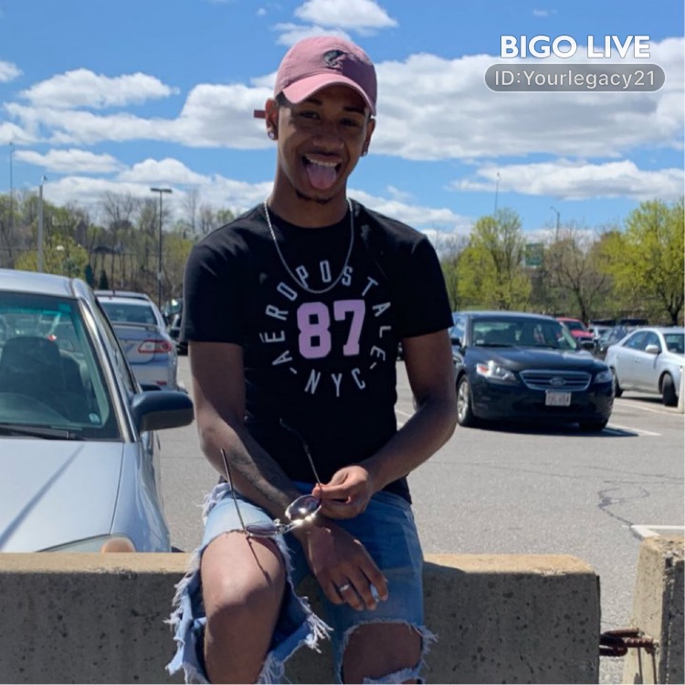 MizFit_'s tweet photo. Come and see #support GoodMorning!!!! 63.4K away streaming live on #BIGOLIVE and make new friends! 
https://t.co/YtfqHAFJSB https://t.co/4EPj5PLa6w