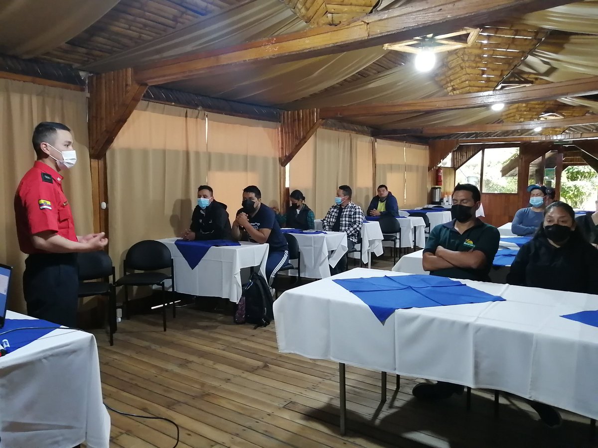 Coordinación Zonal 3 ECU 911 Ambato tweet media