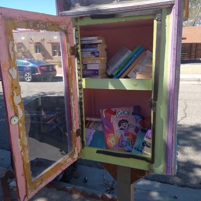mellery25's tweet photo. 🤩 More free libraries stocked with A Color Named Love 🙌🏻❤️ 

I feel SO happy when more children and families can have access to our book ✨✨

#amwriting #freelibraries #wiritingcommunity https://t.co/fMxxMVh0fX