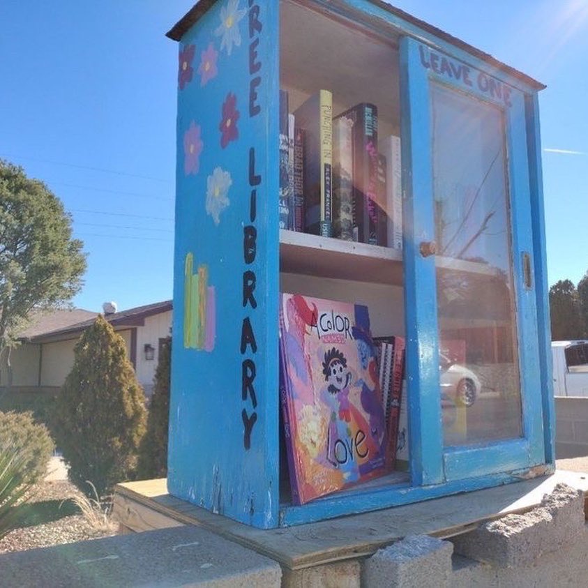 mellery25's tweet photo. 🤩 More free libraries stocked with A Color Named Love 🙌🏻❤️ 

I feel SO happy when more children and families can have access to our book ✨✨

#amwriting #freelibraries #wiritingcommunity https://t.co/fMxxMVh0fX