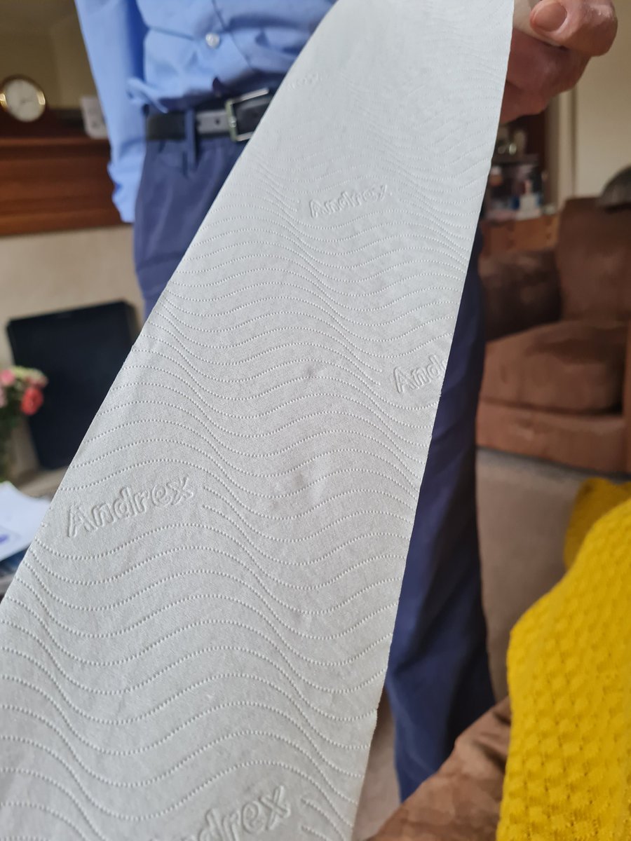 frustrated_slug's tweet photo. @AndrexUK this is weird- no perforations whatsoever!!! https://t.co/ui23m5lE8k