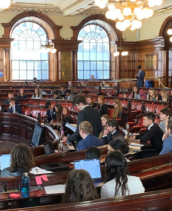 CarmelCollege's tweet photo. Well done to the L6th Politics students who took part in the European Youth Parliament's Regional Forum. This is a fantastic opportunity for our students to develop debating skills &amp; find out more about key political issues. Read more - https://t.co/Yytigr8hBT @eypuk #enrichment https://t.co/XWrb4VeDoF