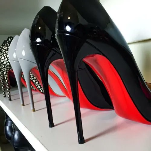 kinkyfuntoronto's tweet photo. What's today's Loub mood? ... which pair would you choose? 🤔 https://t.co/oqHew6fAZl